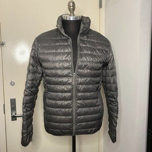 Uniqlo Men's Ultra Light Down Jacket - Small